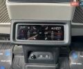 Серый Ауди Q8 e-tron, объемом двигателя 0 л и пробегом 22 тыс. км за 59000 $, фото 28 на Automoto.ua