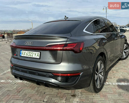 Сірий Ауді Q8 e-tron, об'ємом двигуна 0 л та пробігом 16 тис. км за 47500 $, фото 11 на Automoto.ua