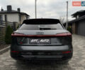 Ауди Q8 e-tron 2024 в Киеве на Automoto.ua Серый Ауди Q8 e-tron, объемом двигателя 0 л и пробегом 8 тыс. км за 62800 $, фото 2 на Automoto.ua