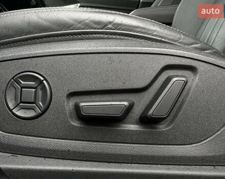 Серый Ауди Q8 e-tron, объемом двигателя 0 л и пробегом 20 тыс. км за 53900 $, фото 15 на Automoto.ua