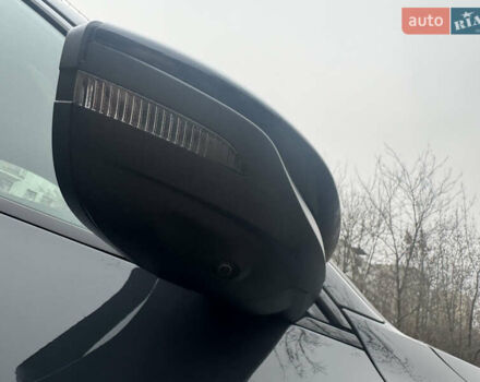 Серый Ауди Q8 e-tron, объемом двигателя 0 л и пробегом 21 тыс. км за 56500 $, фото 27 на Automoto.ua