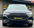 Серый Ауди Q8 e-tron, объемом двигателя 0 л и пробегом 20 тыс. км за 53900 $, фото 1 на Automoto.ua