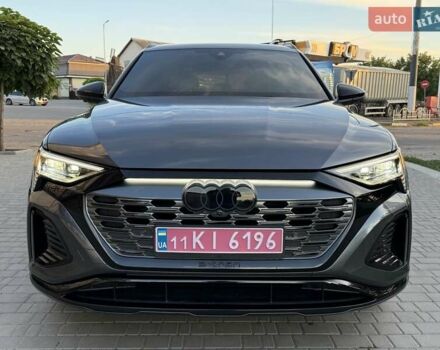 Серый Ауди Q8 e-tron, объемом двигателя 0 л и пробегом 15 тыс. км за 56500 $, фото 71 на Automoto.ua