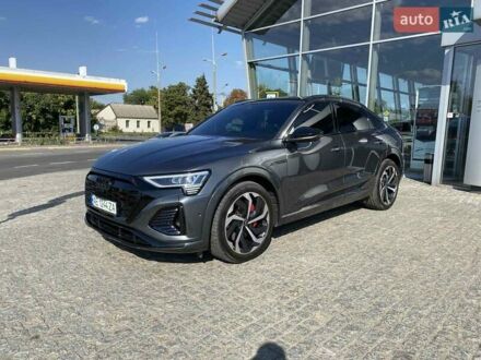Ауди Q8 e-tron 2023 в Днепре (Днепропетровске) на Automoto.ua Серый Ауди Q8 e-tron, объемом двигателя 0 л и пробегом 35 тыс. км за 69900 $, фото 1 на Automoto.ua
