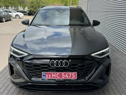 Ауди Q8 e-tron 2023 в Ровно на Automoto.ua Серый Ауди Q8 e-tron, объемом двигателя 0 л и пробегом 14 тыс. км за 55140 $, фото 1 на Automoto.ua