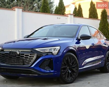 Синий Ауди Q8 e-tron, объемом двигателя 0 л и пробегом 39 тыс. км за 69999 $, фото 25 на Automoto.ua