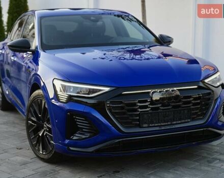 Синий Ауди Q8 e-tron, объемом двигателя 0 л и пробегом 39 тыс. км за 69999 $, фото 8 на Automoto.ua