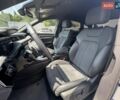 Синий Ауди Q8 e-tron, объемом двигателя 0 л и пробегом 64 тыс. км за 48000 $, фото 10 на Automoto.ua