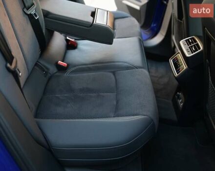 Синий Ауди Q8 e-tron, объемом двигателя 0 л и пробегом 39 тыс. км за 69999 $, фото 70 на Automoto.ua