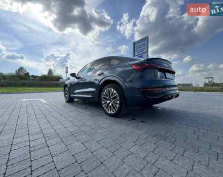 Ауди Q8 e-tron 2023 в Львове на Automoto.ua Синий Ауди Q8 e-tron, объемом двигателя 0 л и пробегом 13 тыс. км за 58000 $, фото 12 на Automoto.ua