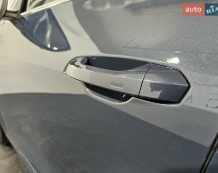 Синий Ауди Q8 e-tron, объемом двигателя 0 л и пробегом 5 тыс. км за 48500 $, фото 45 на Automoto.ua