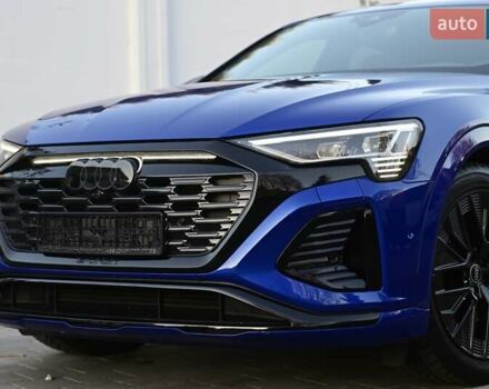 Синий Ауди Q8 e-tron, объемом двигателя 0 л и пробегом 39 тыс. км за 69999 $, фото 23 на Automoto.ua