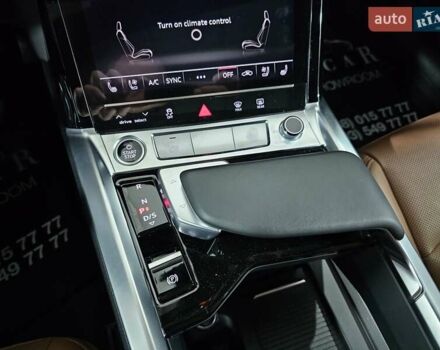 Синий Ауди Q8 e-tron, объемом двигателя 0 л и пробегом 5 тыс. км за 48500 $, фото 29 на Automoto.ua