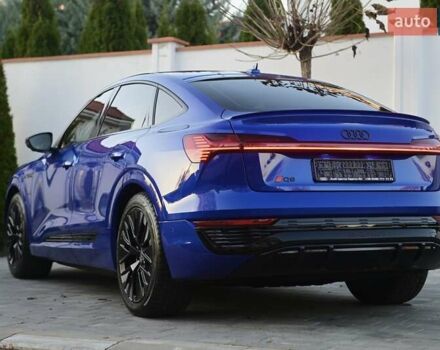 Синий Ауди Q8 e-tron, объемом двигателя 0 л и пробегом 39 тыс. км за 69999 $, фото 15 на Automoto.ua