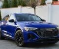 Синий Ауди Q8 e-tron, объемом двигателя 0 л и пробегом 39 тыс. км за 69999 $, фото 1 на Automoto.ua