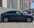 Синий Ауди Q8 e-tron, объемом двигателя 0 л и пробегом 64 тыс. км за 48000 $, фото 3 на Automoto.ua