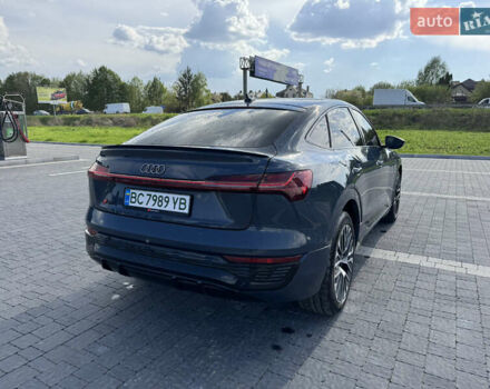 Ауди Q8 e-tron 2023 в Львове на Automoto.ua Синий Ауди Q8 e-tron, объемом двигателя 0 л и пробегом 13 тыс. км за 58000 $, фото 6 на Automoto.ua