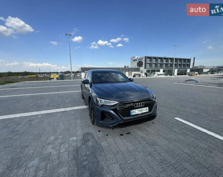 Ауди Q8 e-tron 2023 в Львове на Automoto.ua Синий Ауди Q8 e-tron, объемом двигателя 0 л и пробегом 13 тыс. км за 58000 $, фото 3 на Automoto.ua