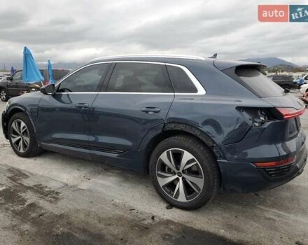 Синий Ауди Q8 e-tron, объемом двигателя 0 л и пробегом 1 тыс. км за 30000 $, фото 1 на Automoto.ua