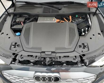 Ауди Q8 e-tron 2024 в Львове на Automoto.ua Синий Ауди Q8 e-tron, объемом двигателя 0 л и пробегом 2 тыс. км за 18000 $, фото 11 на Automoto.ua