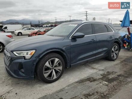 Ауди Q8 e-tron 2024 в Львове на Automoto.ua Синий Ауди Q8 e-tron, объемом двигателя 0 л и пробегом 2 тыс. км за 18000 $, фото 1 на Automoto.ua