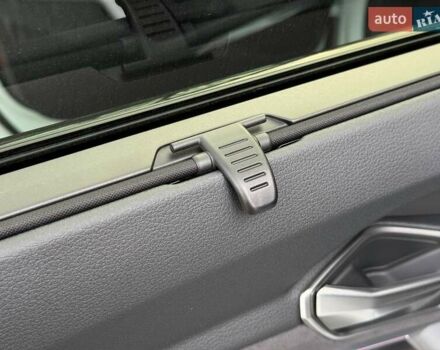 Білий Ауді Q8 Sportback e-tron, об'ємом двигуна 0 л та пробігом 45 тис. км за 57900 $, фото 32 на Automoto.ua