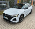 Белый Ауди Q8 Sportback e-tron, объемом двигателя 0 л и пробегом 61 тыс. км за 61000 $, фото 19 на Automoto.ua