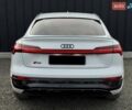 Білий Ауді Q8 Sportback e-tron, об'ємом двигуна 0 л та пробігом 45 тис. км за 57900 $, фото 7 на Automoto.ua