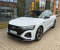 Белый Ауди Q8 Sportback e-tron, объемом двигателя 0 л и пробегом 61 тыс. км за 61000 $, фото 1 на Automoto.ua