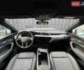 Білий Ауді Q8 Sportback e-tron, об'ємом двигуна 0 л та пробігом 45 тис. км за 57900 $, фото 16 на Automoto.ua