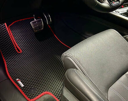 Черный Ауди Q8 Sportback e-tron, объемом двигателя 0 л и пробегом 24 тыс. км за 69800 $, фото 31 на Automoto.ua