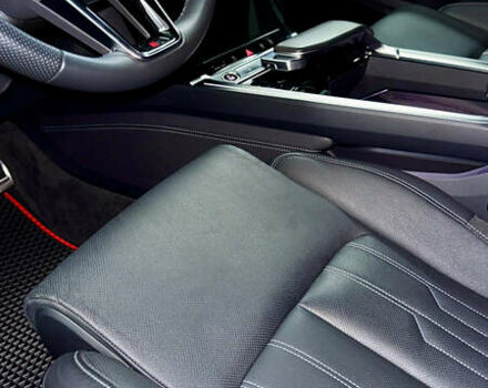 Черный Ауди Q8 Sportback e-tron, объемом двигателя 0 л и пробегом 24 тыс. км за 69800 $, фото 38 на Automoto.ua