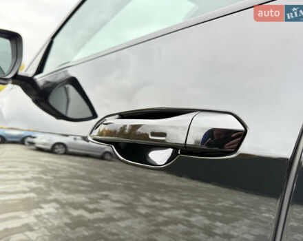 Черный Ауди Q8 Sportback e-tron, объемом двигателя 0 л и пробегом 28 тыс. км за 64999 $, фото 22 на Automoto.ua