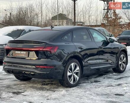 Черный Ауди Q8 Sportback e-tron, объемом двигателя 0 л и пробегом 12 тыс. км за 49100 $, фото 5 на Automoto.ua