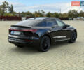 Чорний Ауді Q8 Sportback e-tron, об'ємом двигуна 0 л та пробігом 42 тис. км за 49800 $, фото 8 на Automoto.ua
