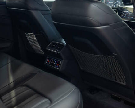 Черный Ауди Q8 Sportback e-tron, объемом двигателя 0 л и пробегом 24 тыс. км за 69800 $, фото 26 на Automoto.ua