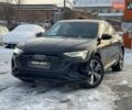 Черный Ауди Q8 Sportback e-tron, объемом двигателя 0 л и пробегом 12 тыс. км за 49100 $, фото 1 на Automoto.ua