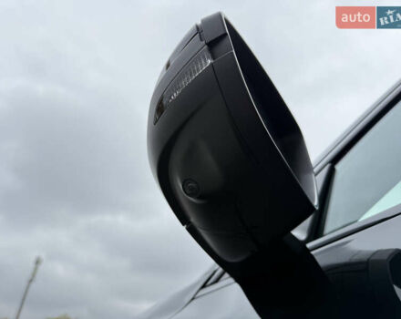 Черный Ауди Q8 Sportback e-tron, объемом двигателя 0 л и пробегом 28 тыс. км за 64999 $, фото 21 на Automoto.ua