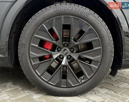 Черный Ауди Q8 Sportback e-tron, объемом двигателя 0 л и пробегом 28 тыс. км за 64999 $, фото 17 на Automoto.ua