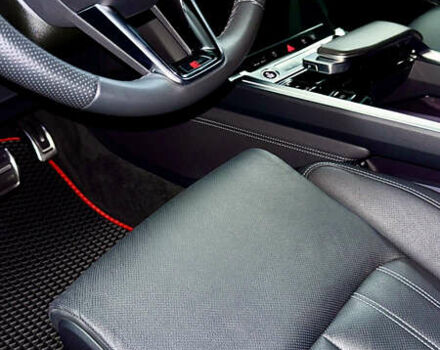 Черный Ауди Q8 Sportback e-tron, объемом двигателя 0 л и пробегом 24 тыс. км за 69800 $, фото 36 на Automoto.ua