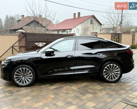 Чорний Ауді Q8 Sportback e-tron, об'ємом двигуна 0 л та пробігом 62 тис. км за 58000 $, фото 26 на Automoto.ua