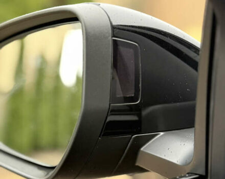 Чорний Ауді Q8 Sportback e-tron, об'ємом двигуна 0 л та пробігом 62 тис. км за 58000 $, фото 57 на Automoto.ua