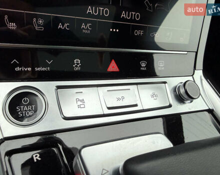 Чорний Ауді Q8 Sportback e-tron, об'ємом двигуна 0 л та пробігом 62 тис. км за 58000 $, фото 115 на Automoto.ua