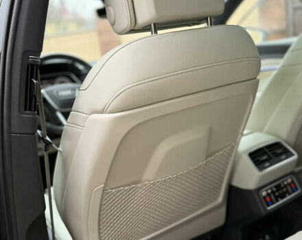 Чорний Ауді Q8 Sportback e-tron, об'ємом двигуна 0 л та пробігом 62 тис. км за 58000 $, фото 74 на Automoto.ua