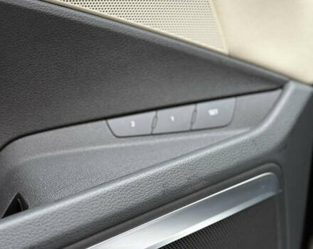 Чорний Ауді Q8 Sportback e-tron, об'ємом двигуна 0 л та пробігом 62 тис. км за 58000 $, фото 54 на Automoto.ua