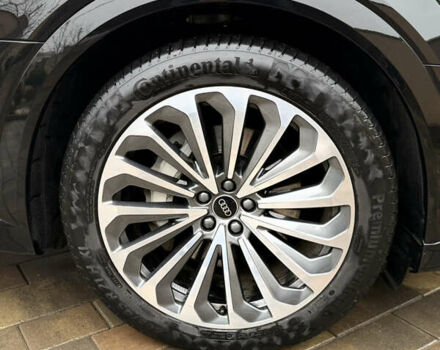Чорний Ауді Q8 Sportback e-tron, об'ємом двигуна 0 л та пробігом 62 тис. км за 58000 $, фото 100 на Automoto.ua