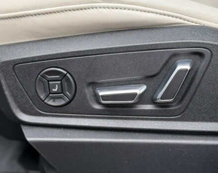 Чорний Ауді Q8 Sportback e-tron, об'ємом двигуна 0 л та пробігом 62 тис. км за 58000 $, фото 51 на Automoto.ua