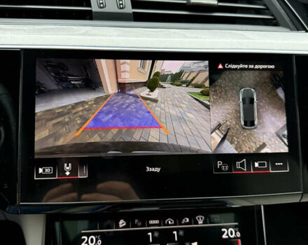 Чорний Ауді Q8 Sportback e-tron, об'ємом двигуна 0 л та пробігом 62 тис. км за 58000 $, фото 116 на Automoto.ua