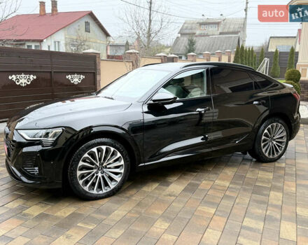 Чорний Ауді Q8 Sportback e-tron, об'ємом двигуна 0 л та пробігом 62 тис. км за 58000 $, фото 27 на Automoto.ua