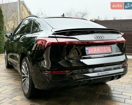 Чорний Ауді Q8 Sportback e-tron, об'ємом двигуна 0 л та пробігом 62 тис. км за 58000 $, фото 21 на Automoto.ua
